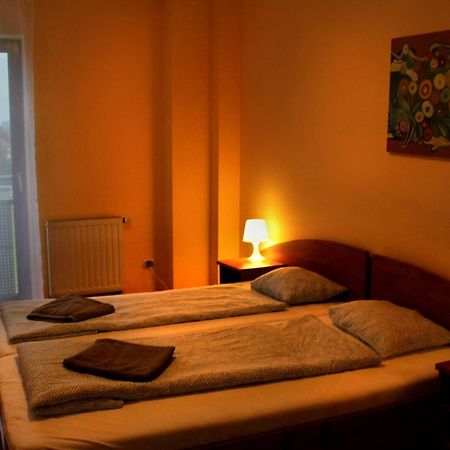 Hotel Kreator-Sport Краков Экстерьер фото